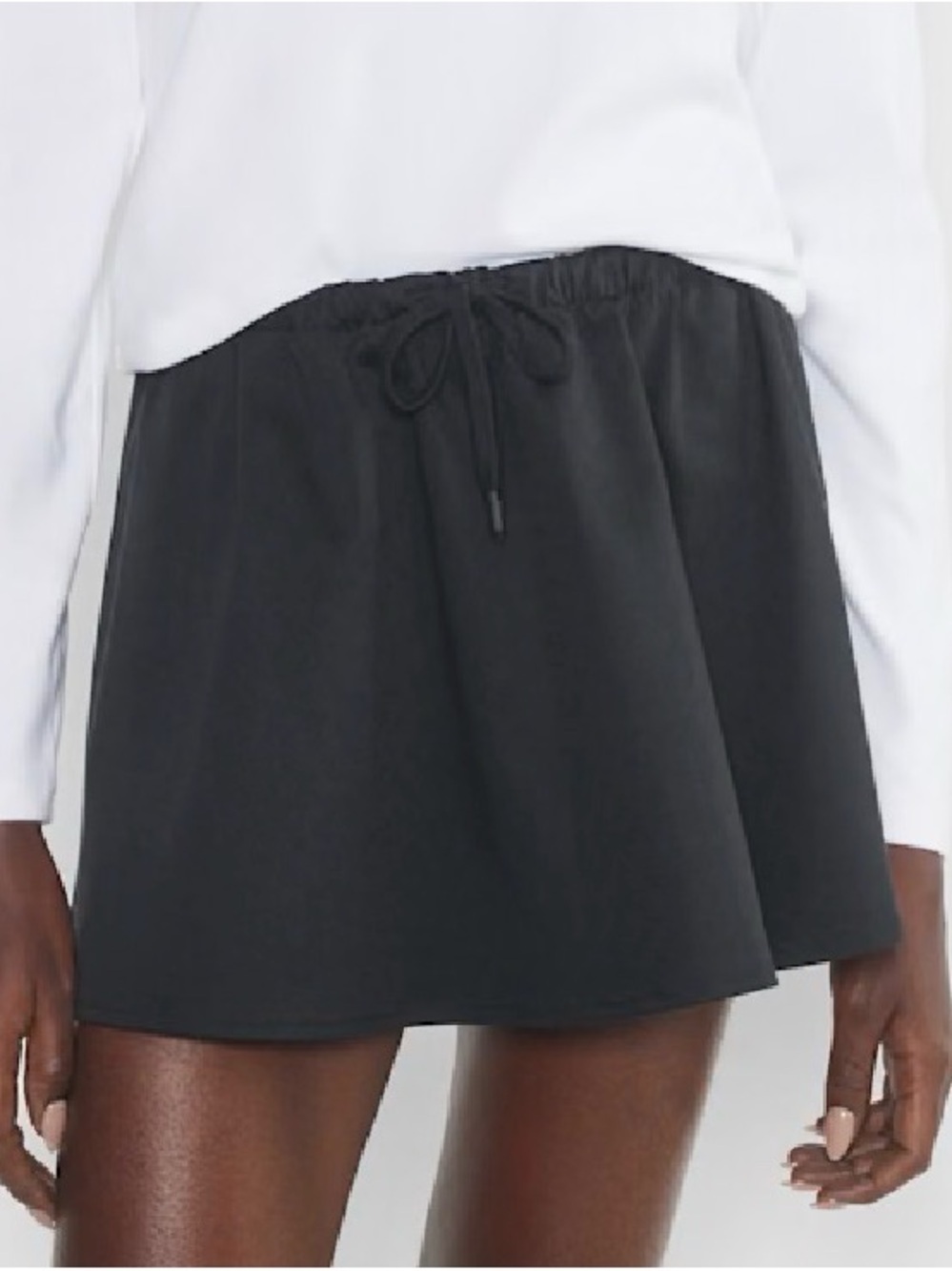 Aritzia Sunday Best Boba Skirt Black Low Rise Micro Mini Skirt Medium